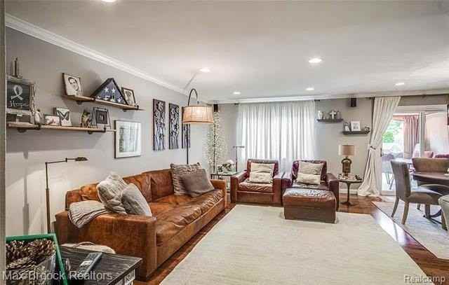 126 Manor Way - Photo 7 of 31