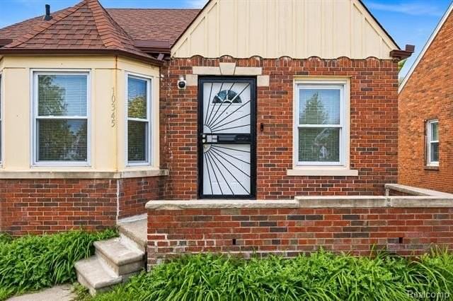 10345 Greensboro St - Photo 2 of 21