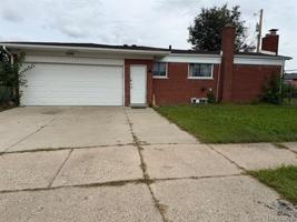 featured image of 33066 Twickingham Dr