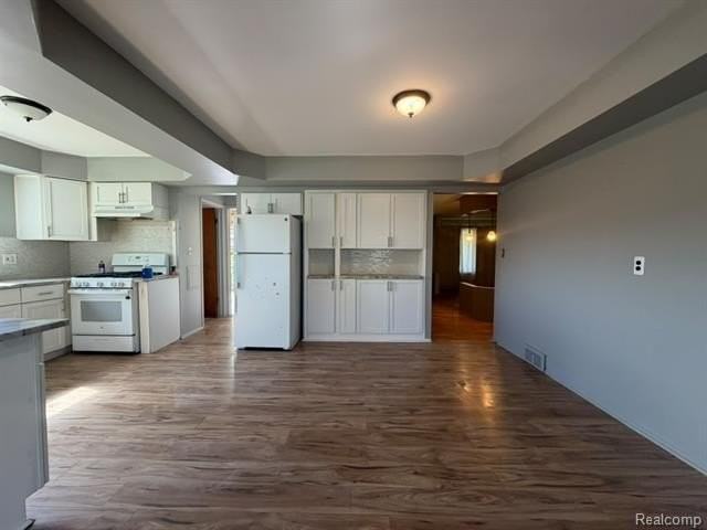 33066 Twickingham Dr - Photo 4 of 23