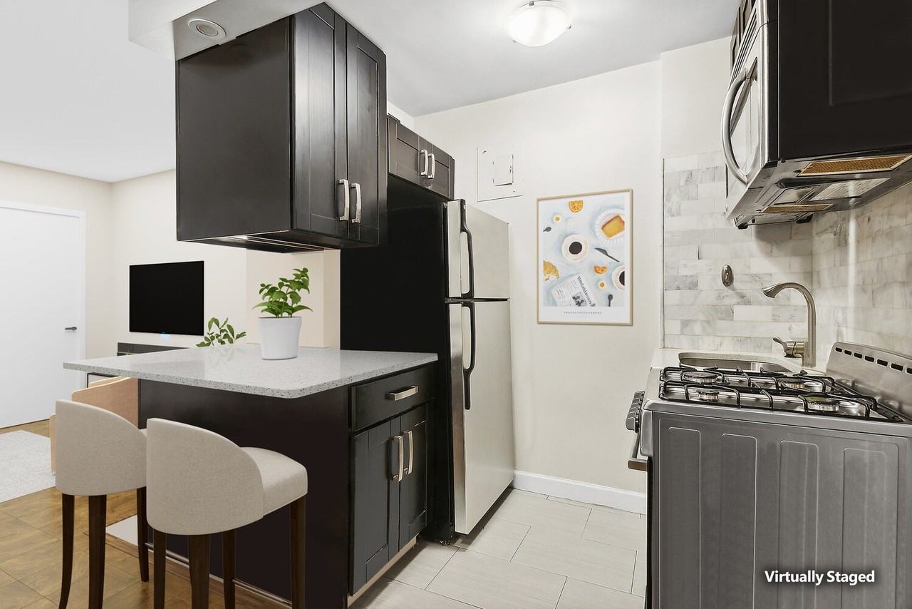 211 E 53rd St Apt 9l - Photo 2 of 10