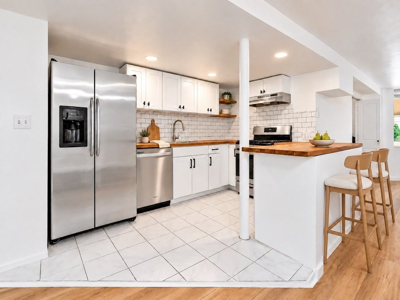 59 -12 Madison Street - Photo 3 of 10