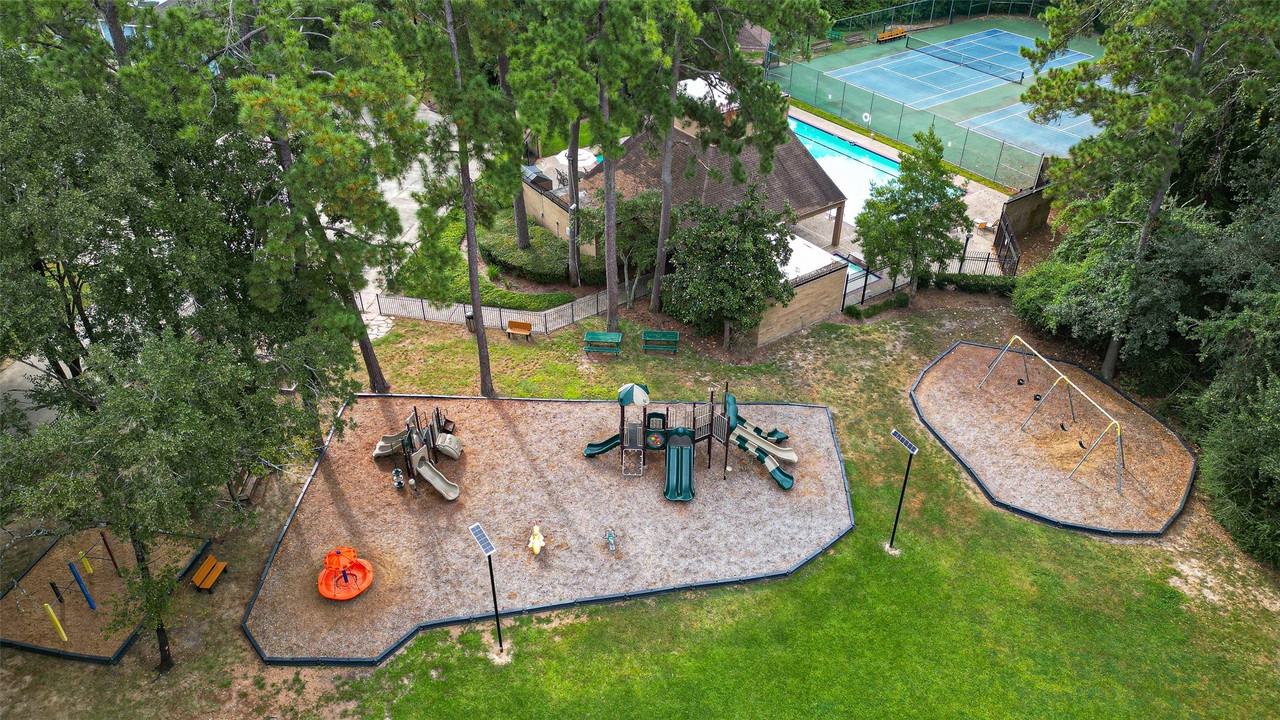 12906 Golden Rainbow Dr - Photo 5 of 8