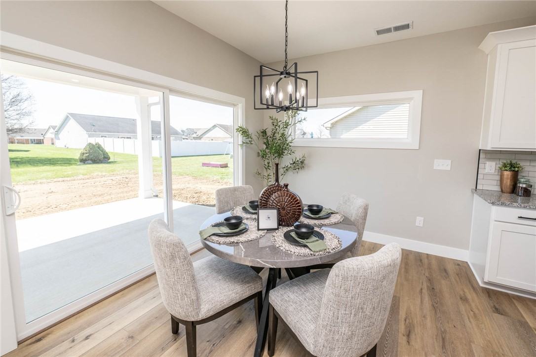 2917 Seminole Way - Photo 5 of 16