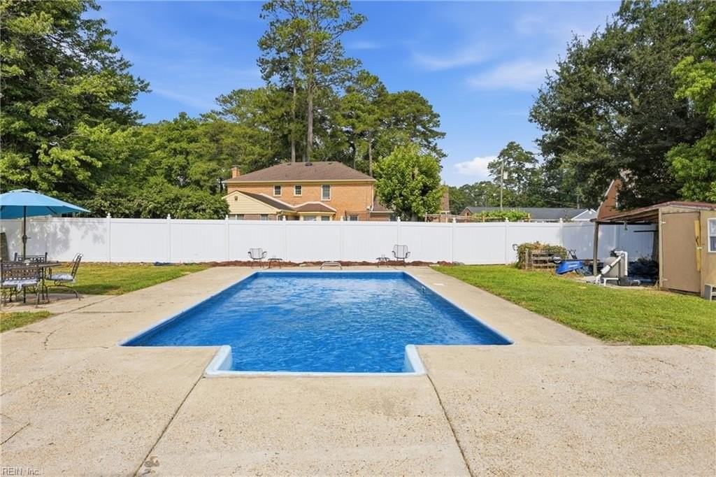 3004 Tyre Neck Rd - Photo 7 of 42