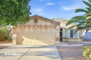 featured image of 1338 W Mesquite Ave