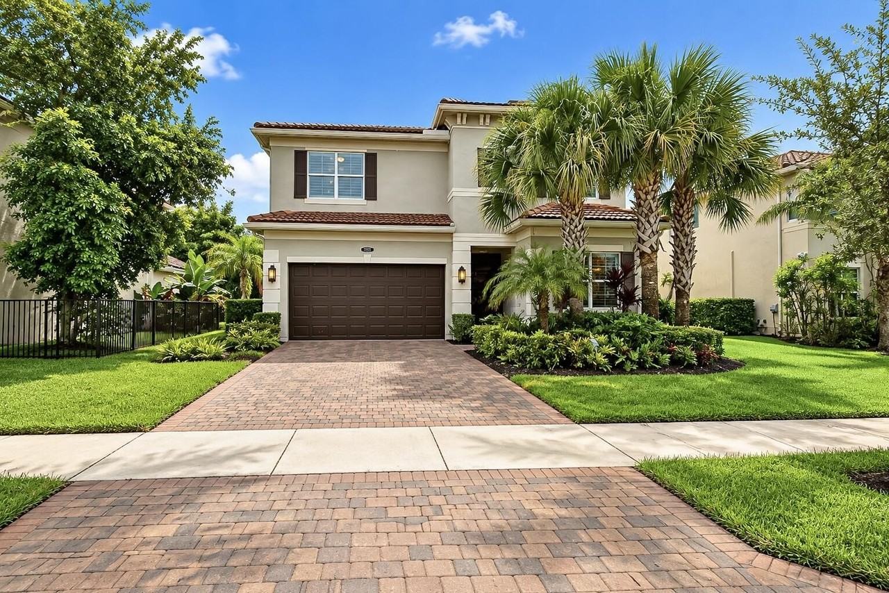 9754 Celtic Sea Ln - Photo 3 of 45