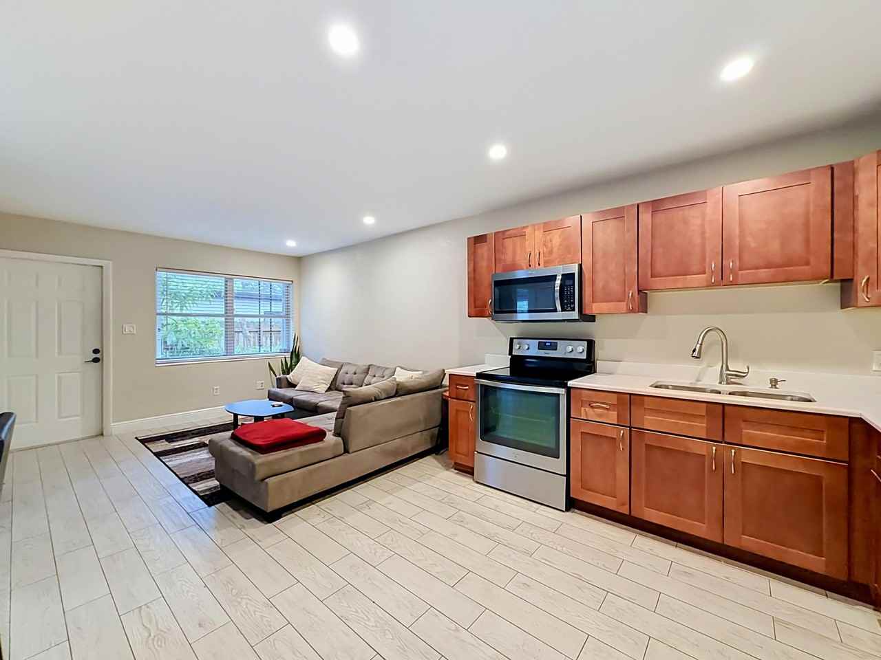 1529 Nw 4th Ave #1-2 - Photo 5 of 21