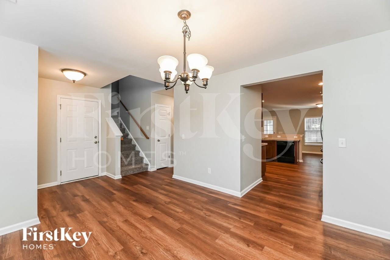 329 Deep River Rd - Photo 6 of 16