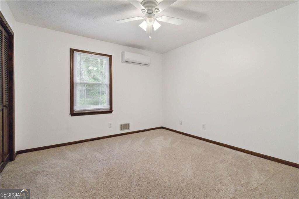 3040 Land Rd - Photo 6 of 14