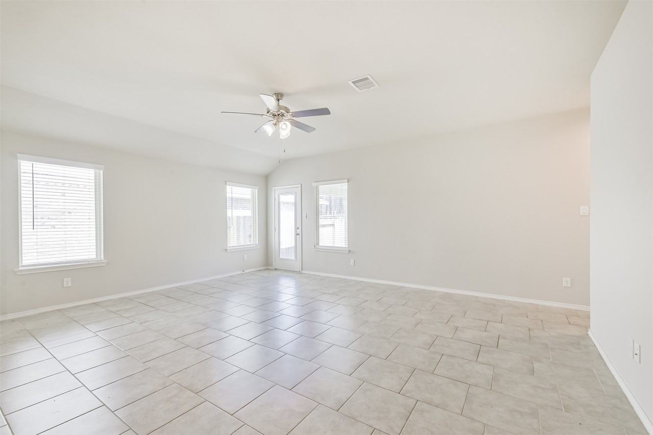 13932 Payette Arbor Ct - Photo 5 of 35