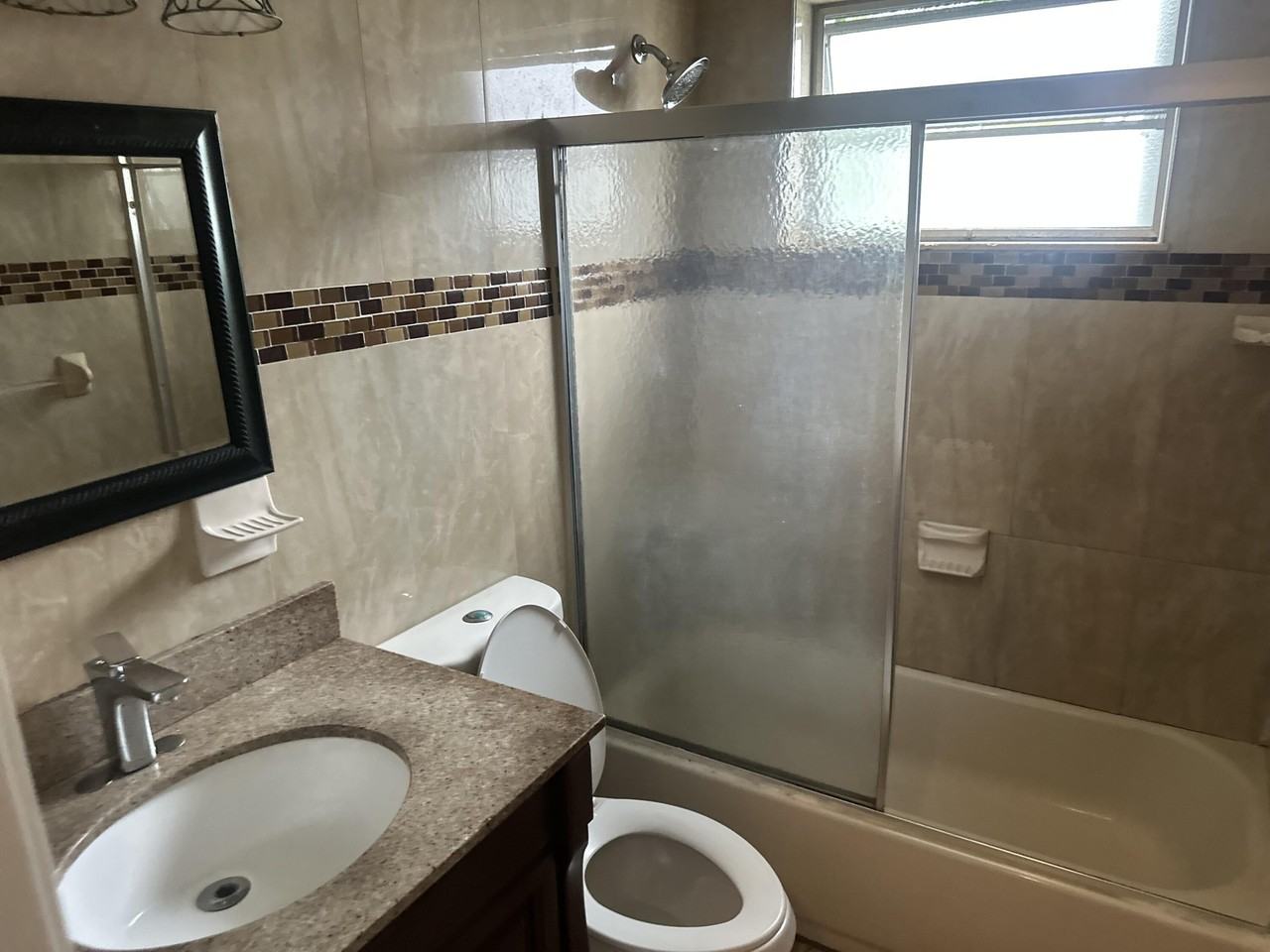 2301 Nw 81st Ter - Photo 6 of 15