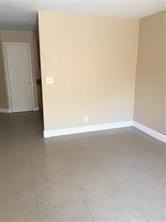 1870 Nw 60th Ave #1 - Photo 7 of 9