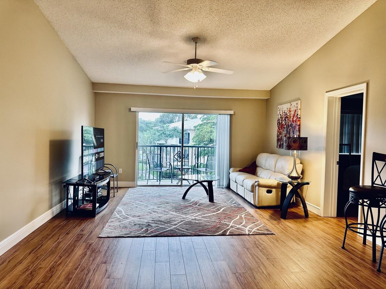 500 Crestwood Ct N #519 - Photo 4 of 29