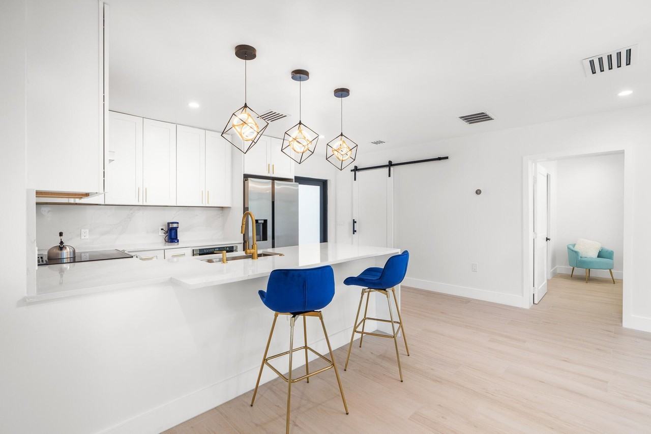 303 De Carie St #303 - Photo 7 of 26