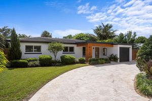 featured image of 450 Ne 5th Cir