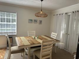 featured image of 2480 Cardinal Ln #1