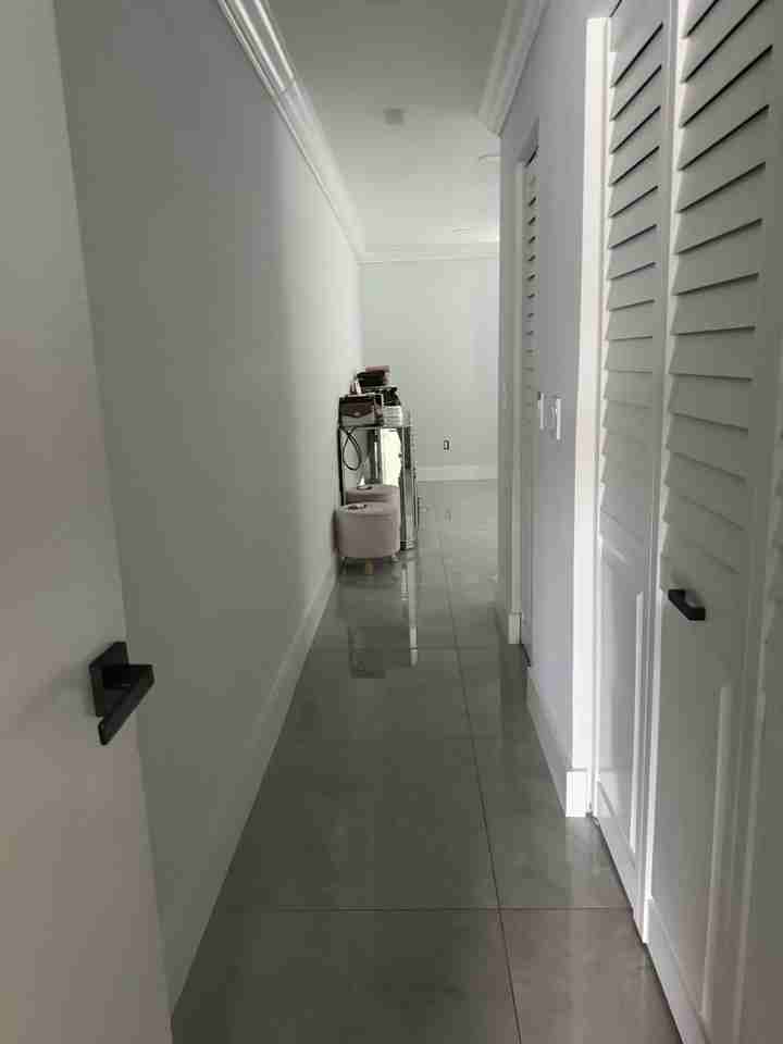 9313 Sw 3rd St - Photo 7 of 12