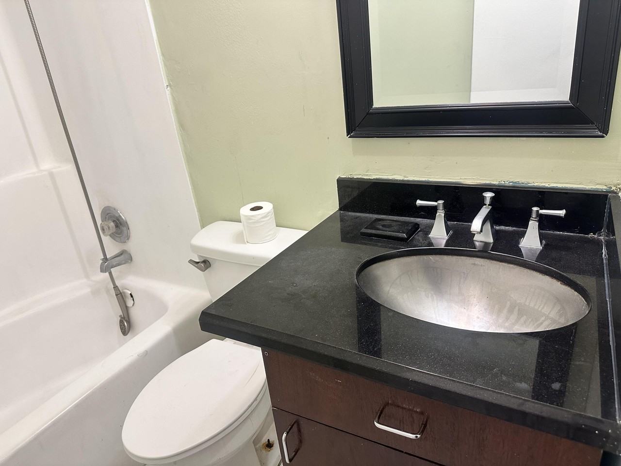 2311 Nw 55th Ave #2311 - Photo 4 of 7
