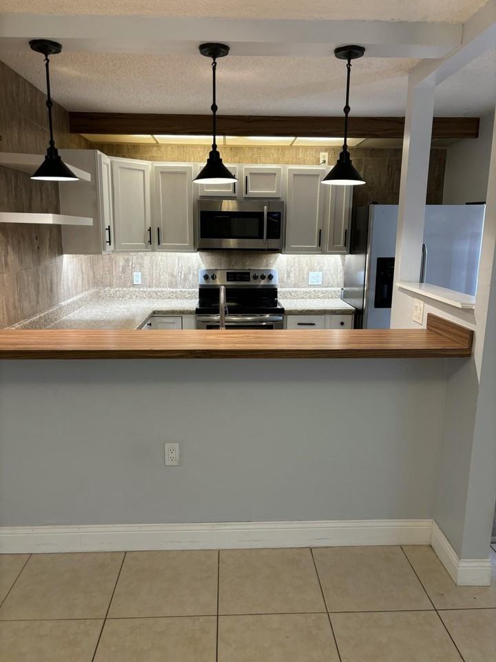 3007 Sw Sunset Trace Cir - Photo 3 of 11