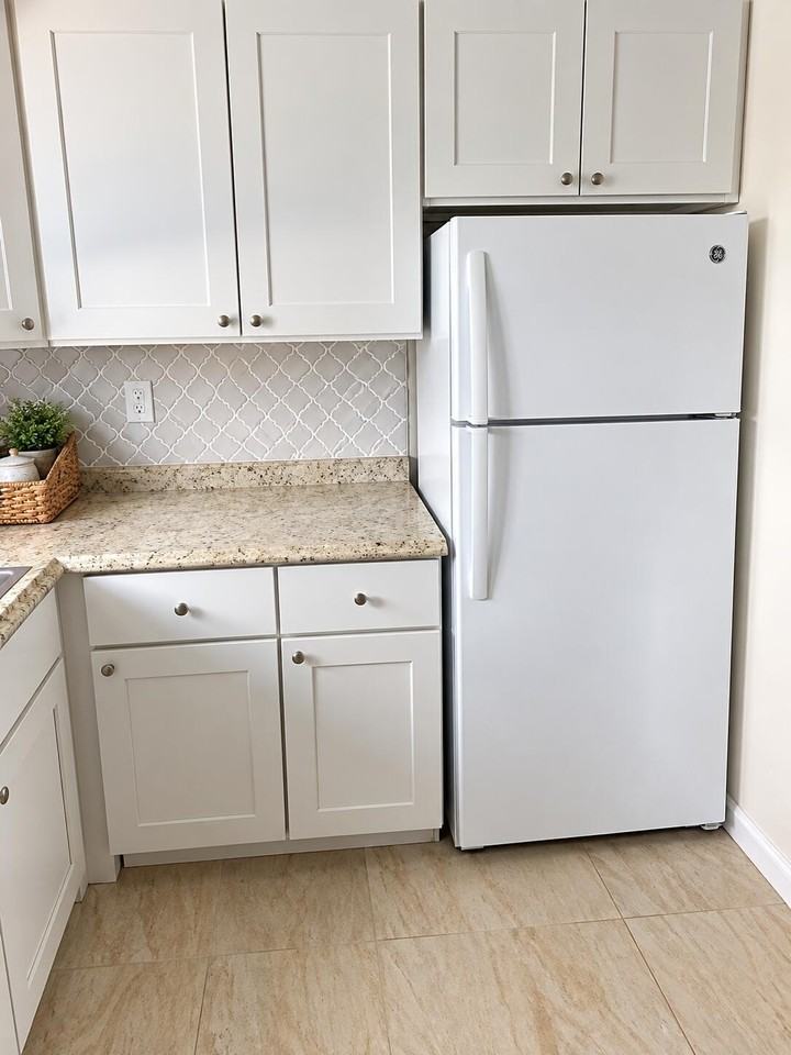 2832 Crosley Drive W #F - Photo 3 of 12