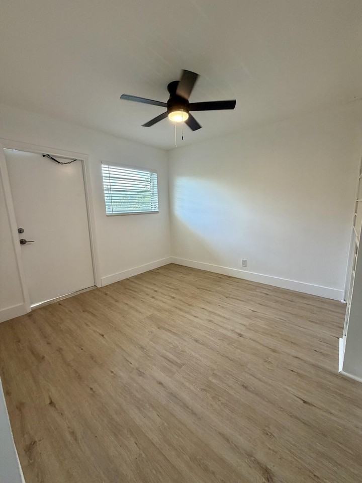 630 Southwind Cir #1 - Photo 6 of 17