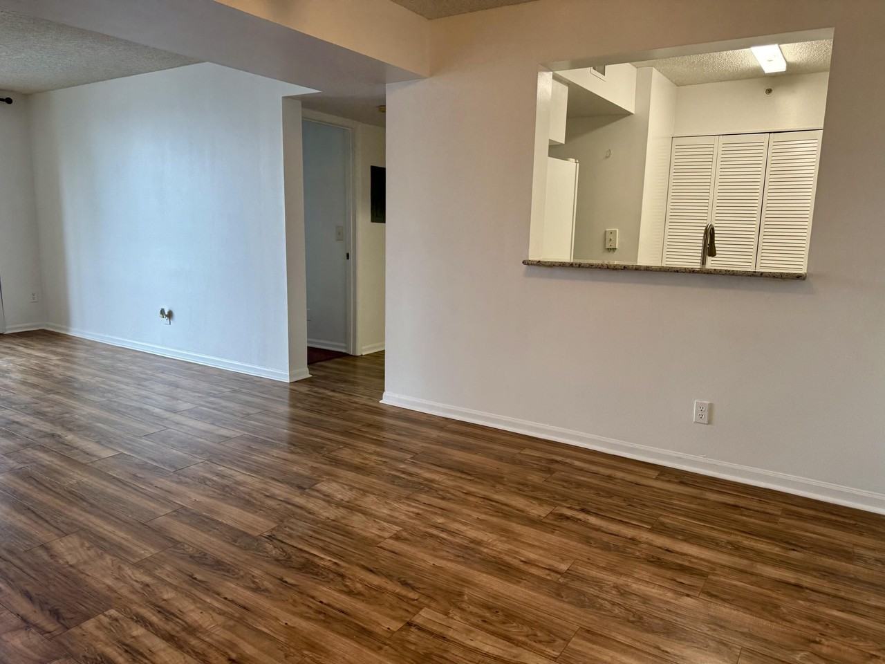 1450 Se 3rd Ave - Photo 2 of 18