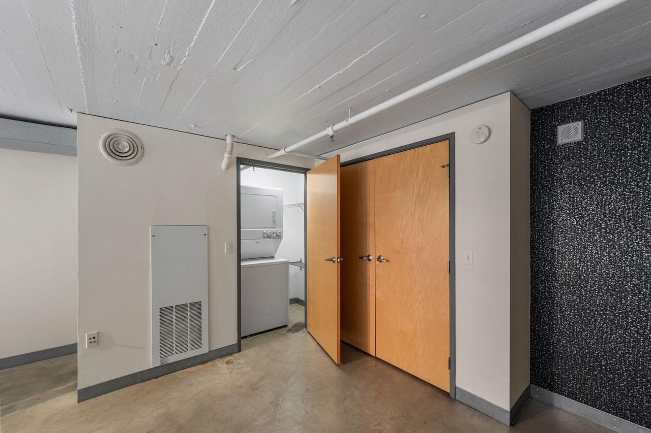 250 Park Ave #215 - Photo 4 of 28