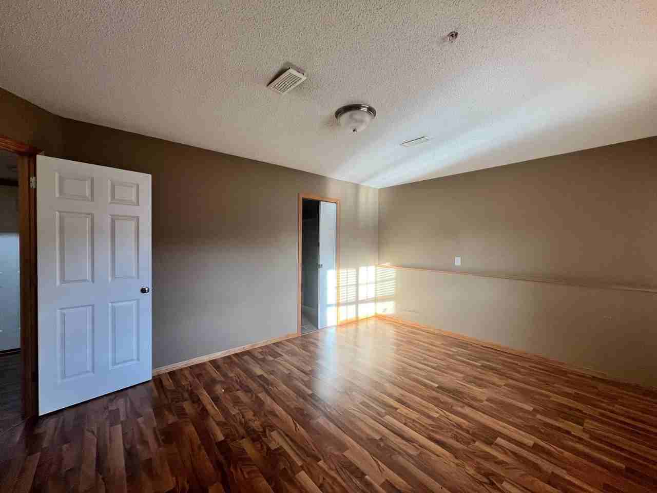 10113 Indigo Dr - Photo 6 of 31