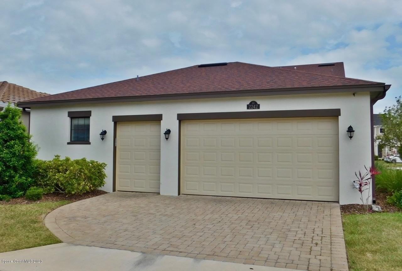 2242 Rodina Dr - Photo 3 of 19