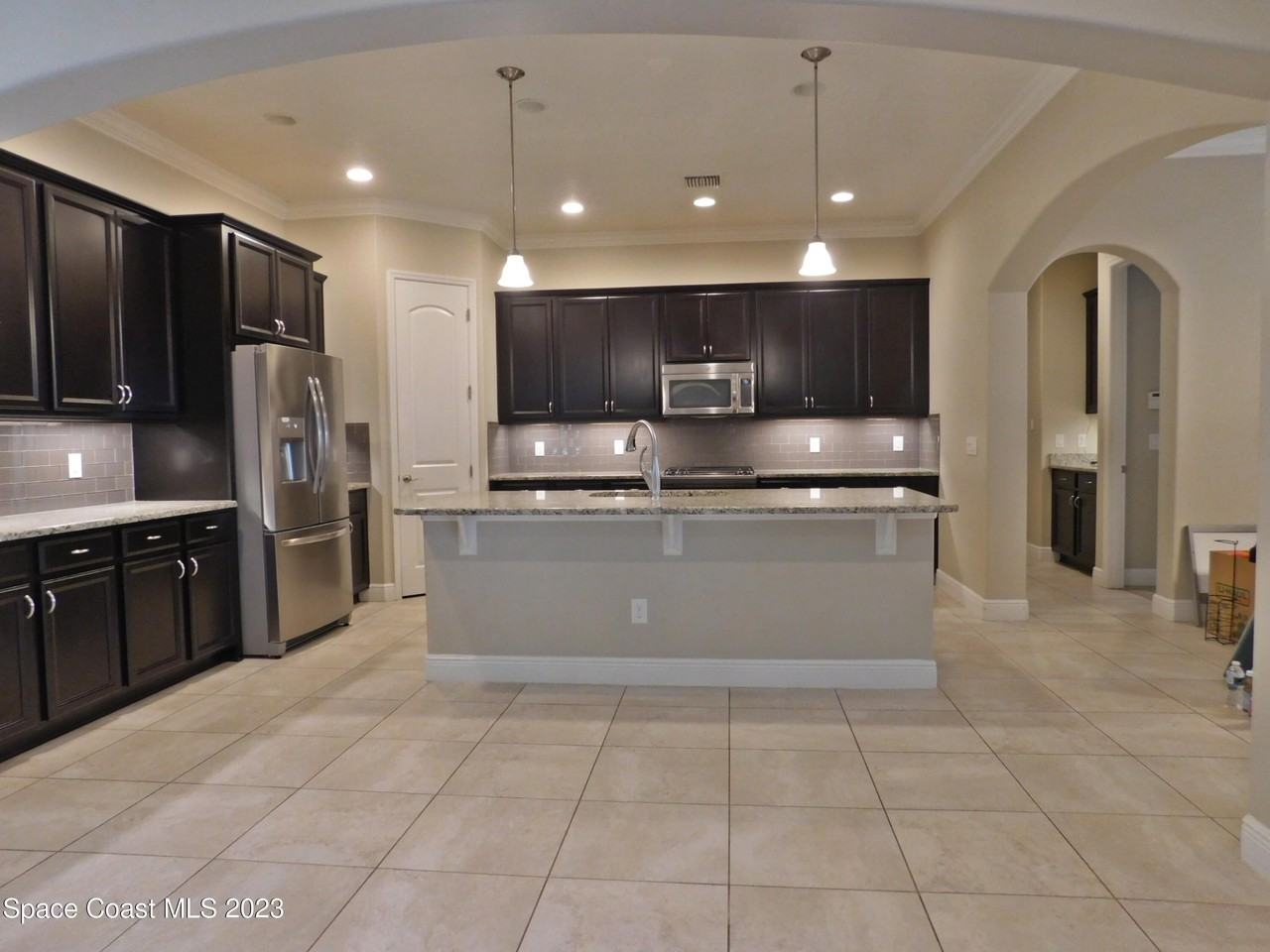 2242 Rodina Dr - Photo 6 of 19