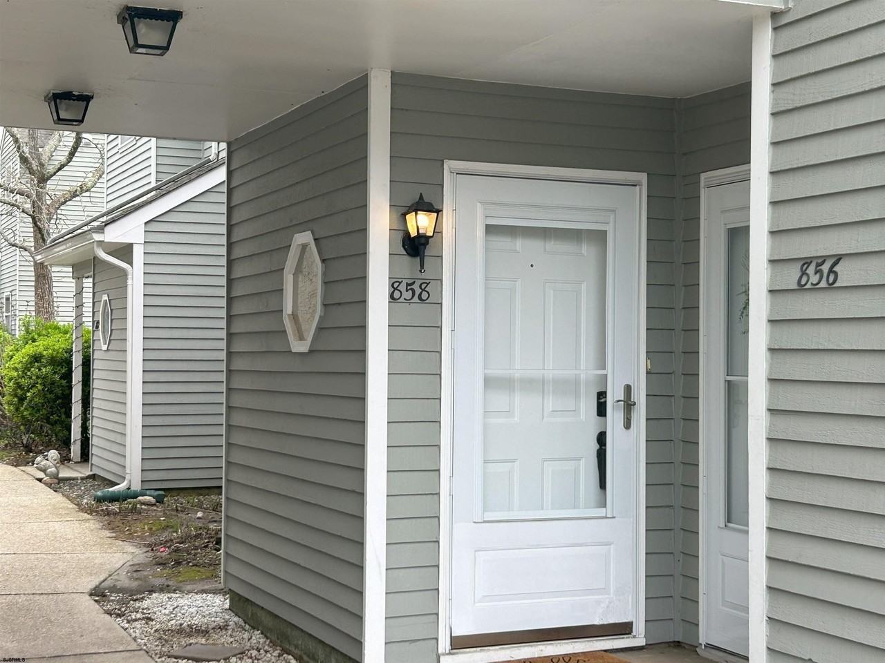 858 E Fisher Creek Rd #858 - Photo 4 of 24