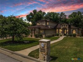 featured image of 1010 Woodland Bend Cir
