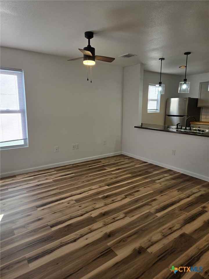 710 Parmer Ave #A - Photo 2 of 5