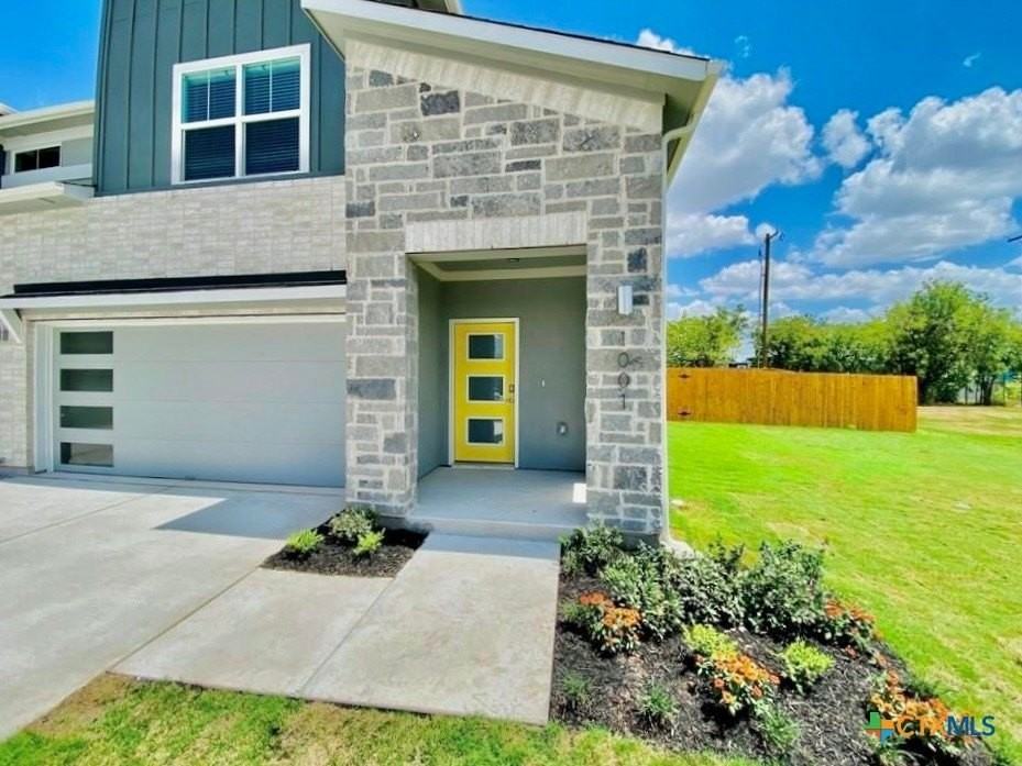 1001 Winnsboro Loop