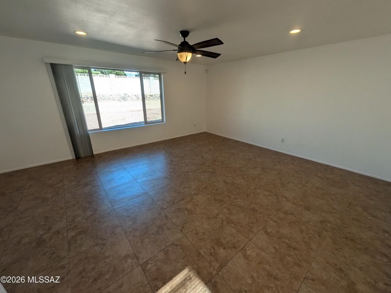 3250 W Sunbeam Ter - Photo 3 of 32