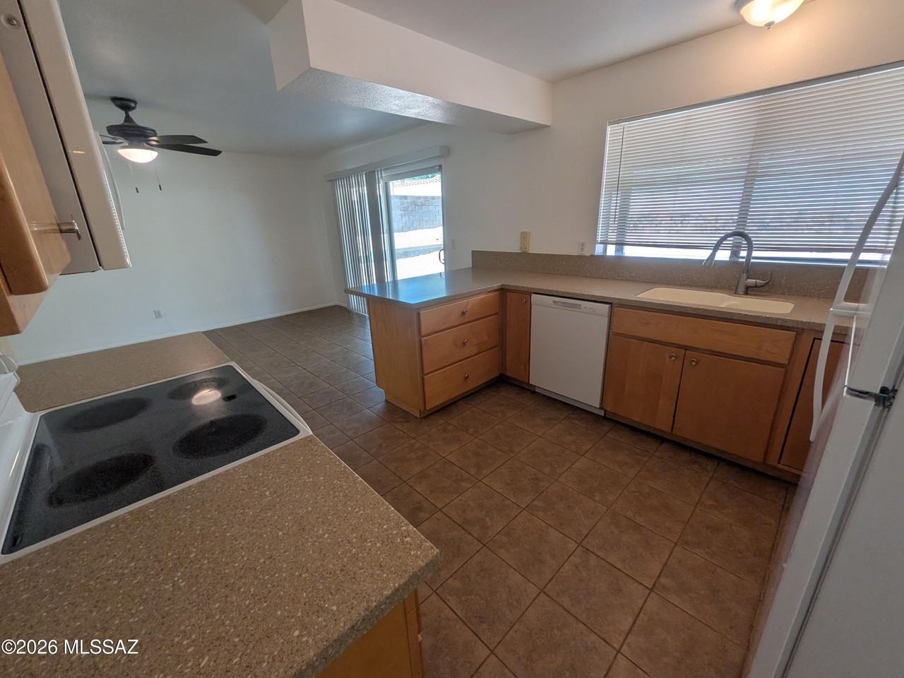 3250 W Sunbeam Ter - Photo 6 of 32