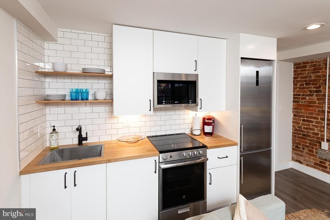 1517 6th St Nw #BS - Photo 6 of 11