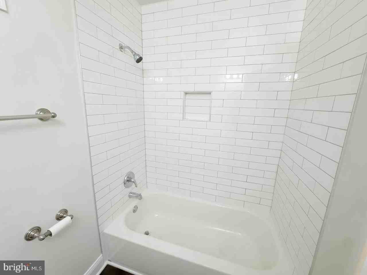 5009 1st St Nw #3 - Photo 5 of 8