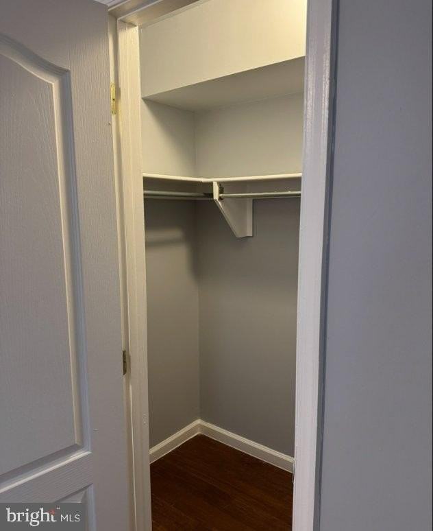 612 Eastern Ave Ne #103 - Photo 5 of 10