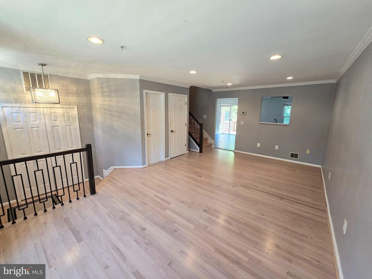 558 Francis Nicholson Way - Photo 3 of 24
