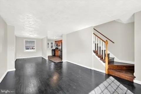 766 Fulbrook Rd - Photo 7 of 19