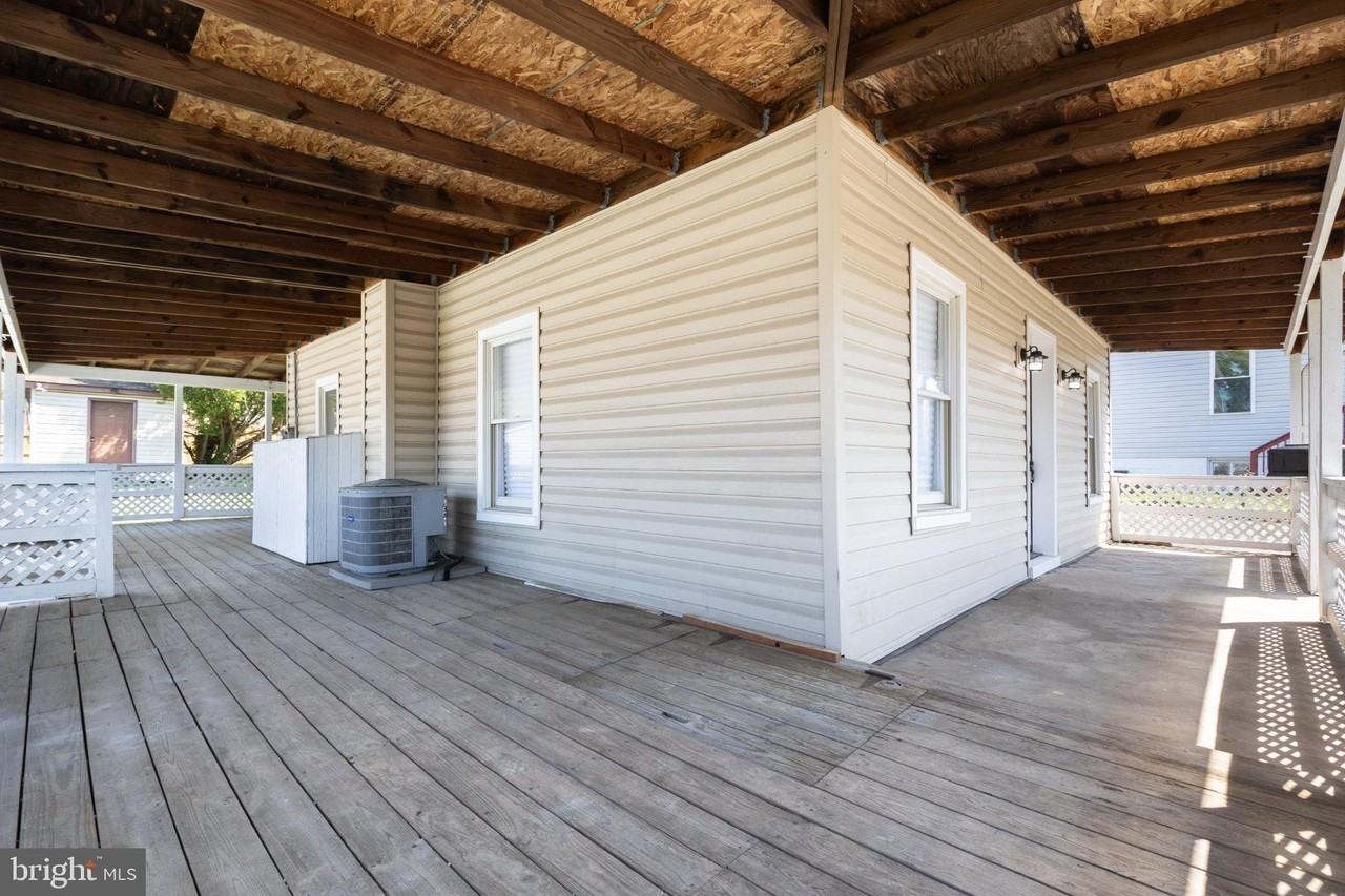 2407 Hammonds Ferry Rd - Photo 3 of 46