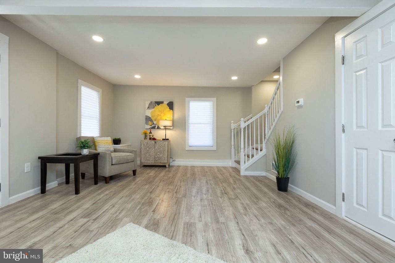 2407 Hammonds Ferry Rd - Photo 5 of 46