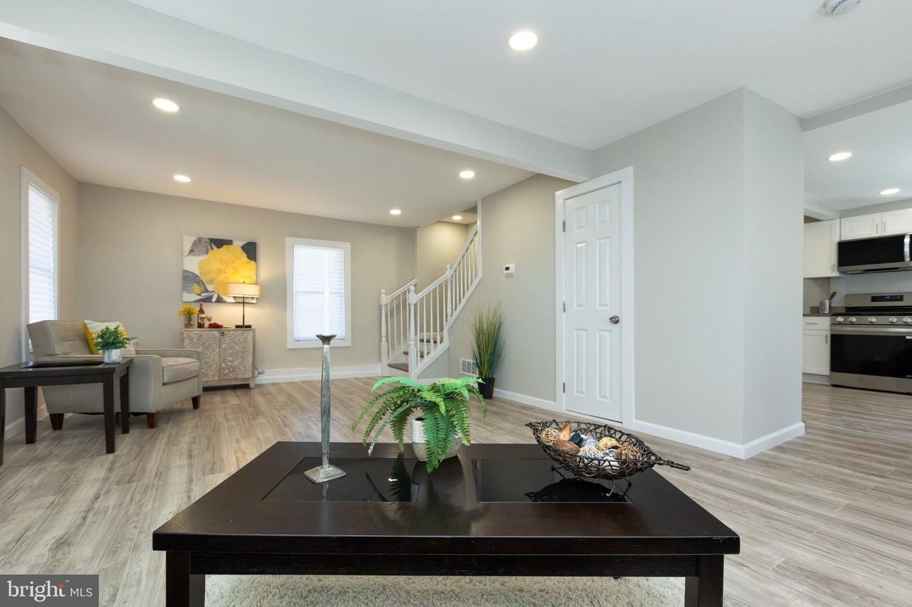 2407 Hammonds Ferry Rd - Photo 6 of 46