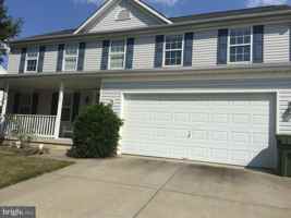 featured image of 5013 Saint Simon Ct