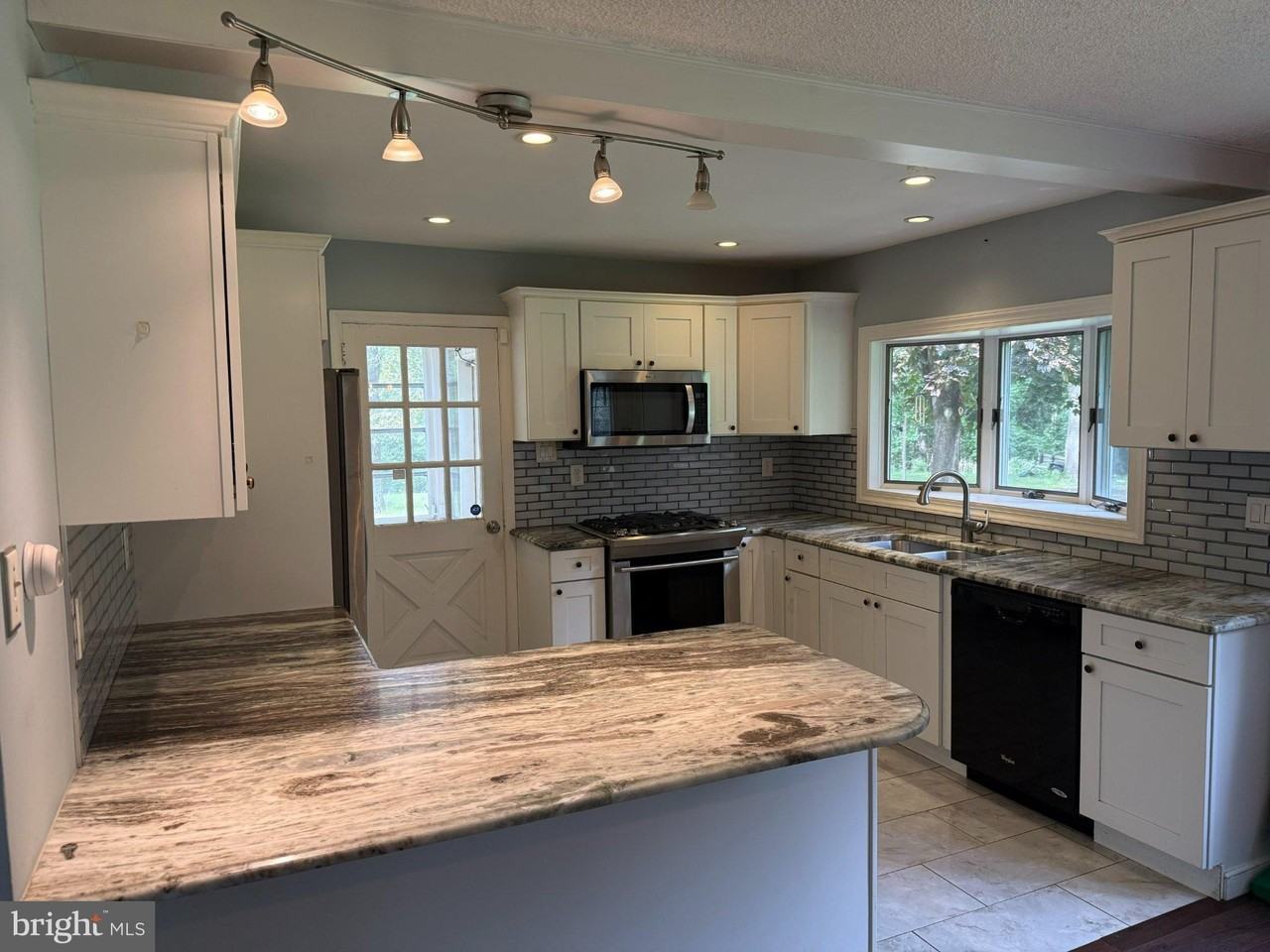 103 Watsontown New Freedom Rd - Photo 6 of 25