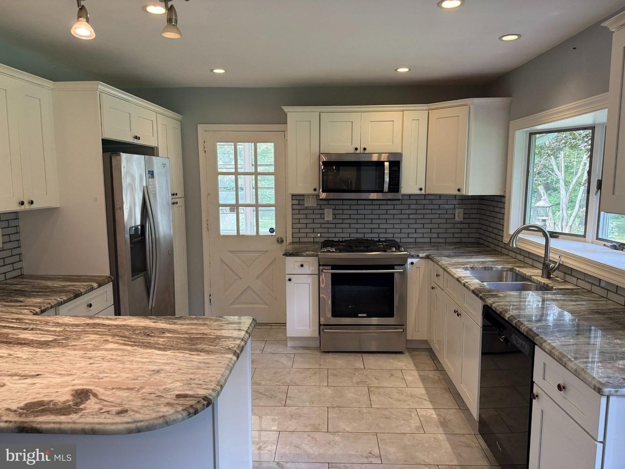 103 Watsontown New Freedom Rd - Photo 7 of 25