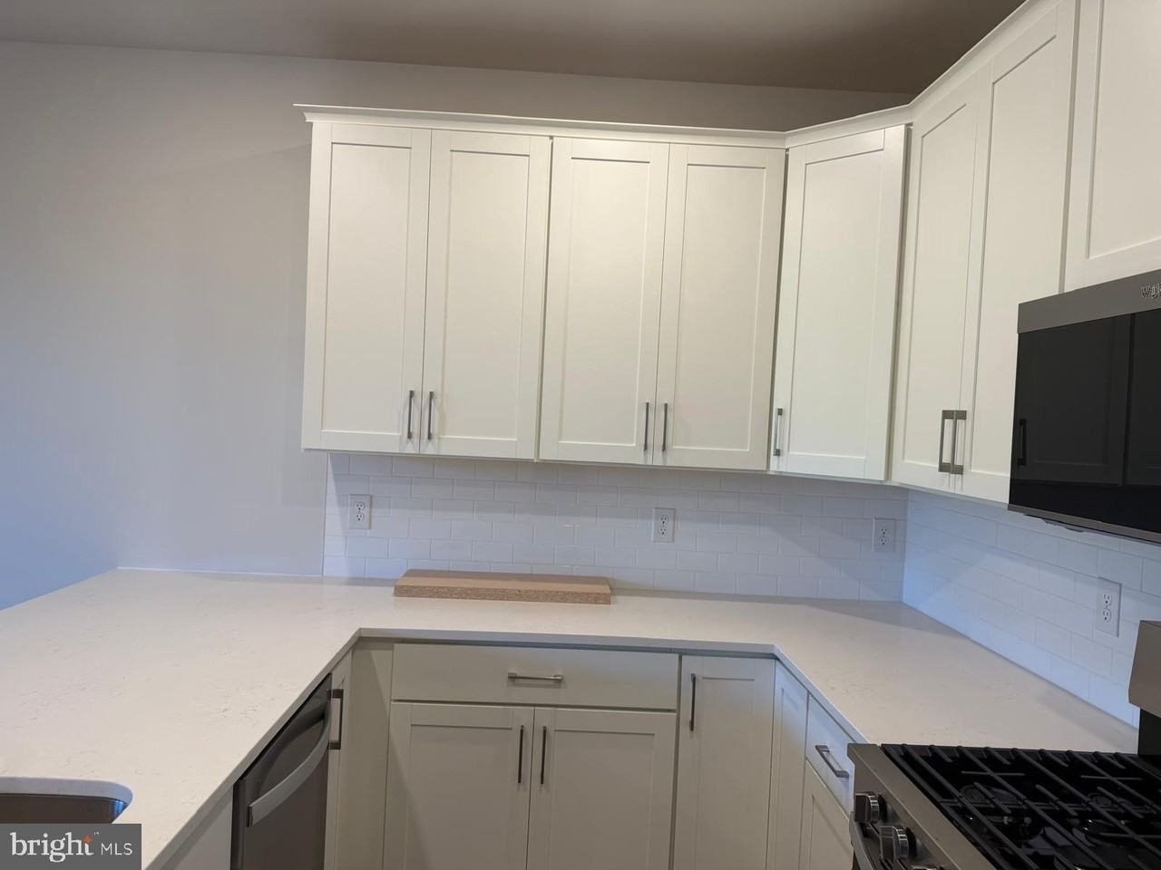 622 Brass Ln - Photo 3 of 32