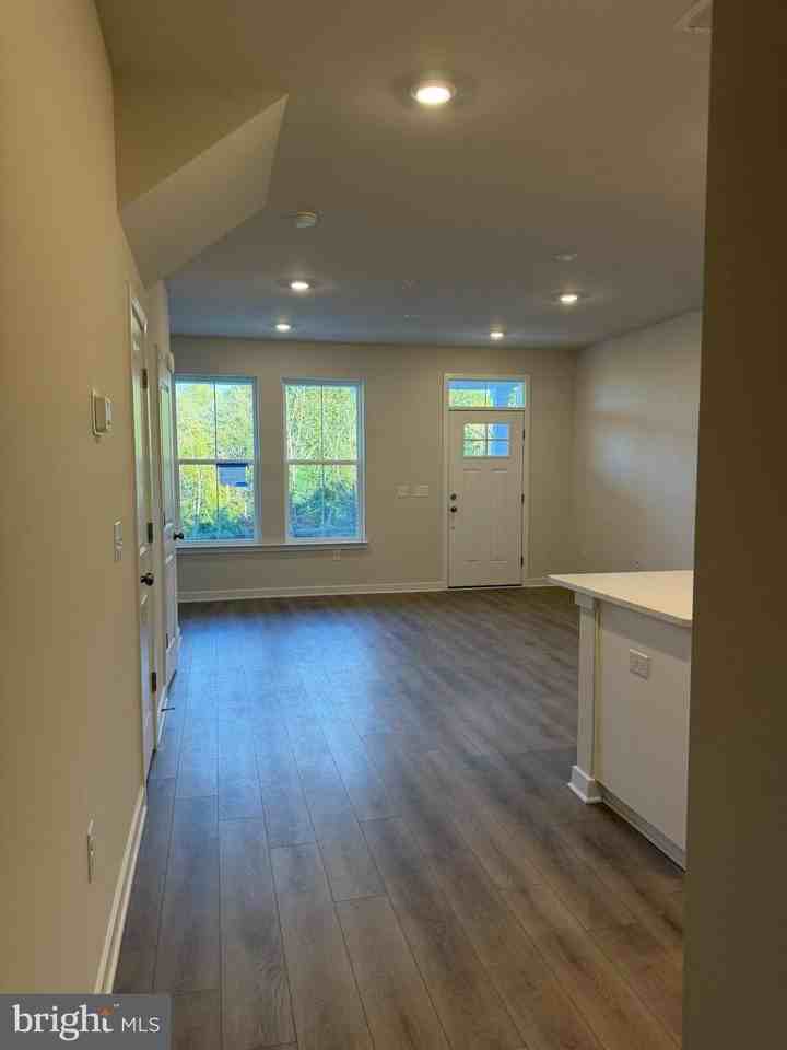 622 Brass Ln - Photo 5 of 32
